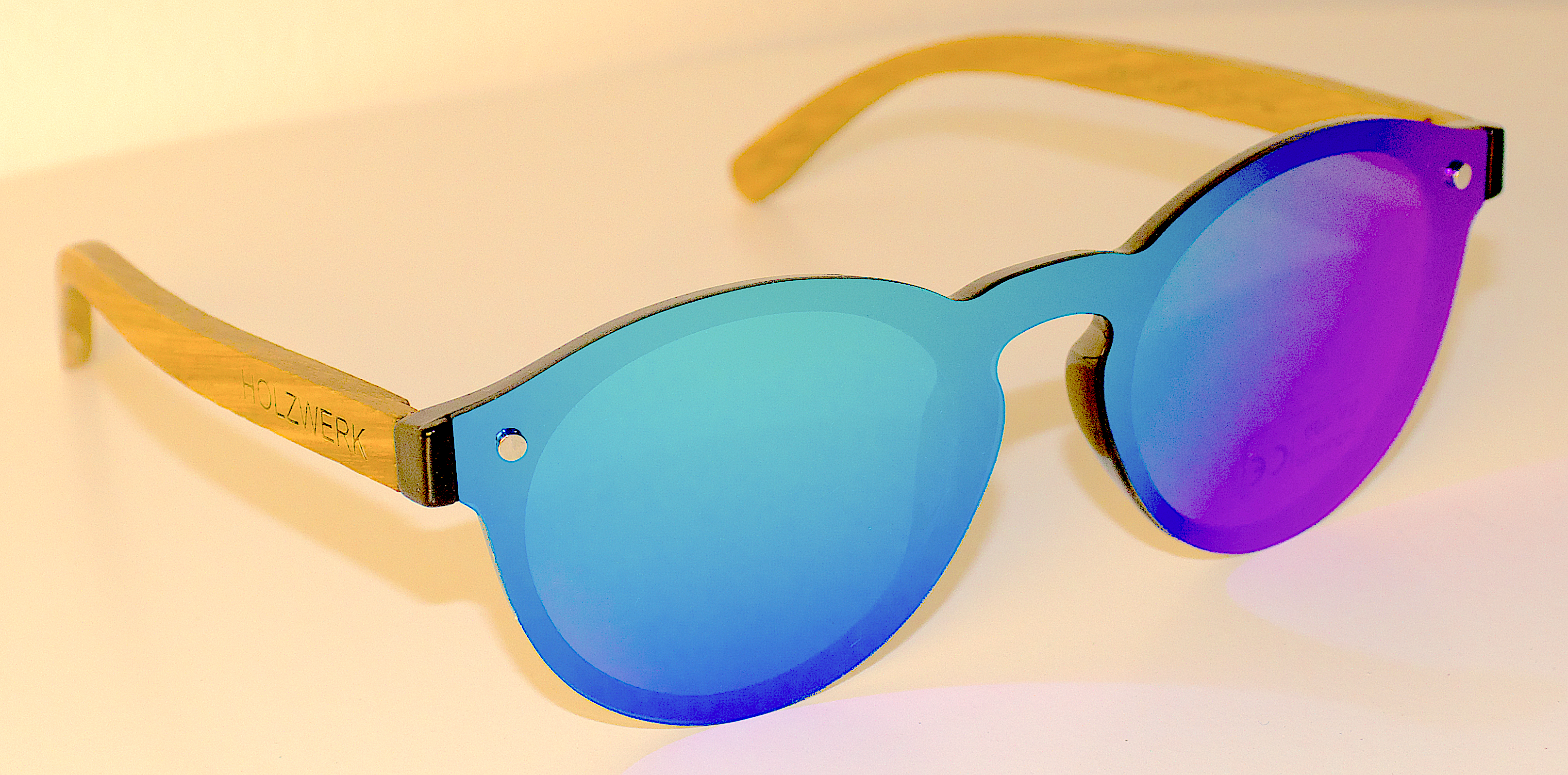 نظارات شمسية "سولارا"