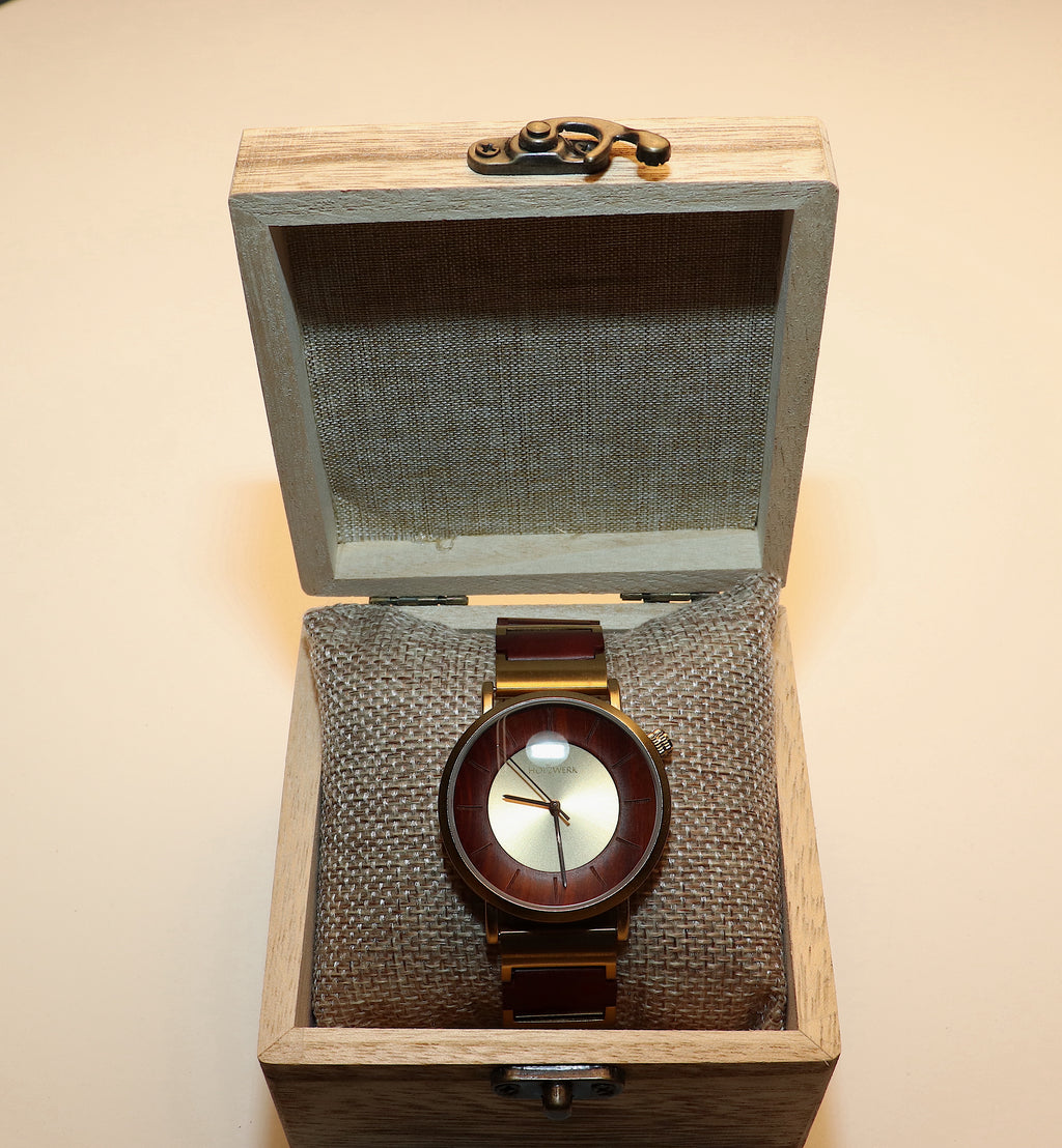 ساعة "لونجا"