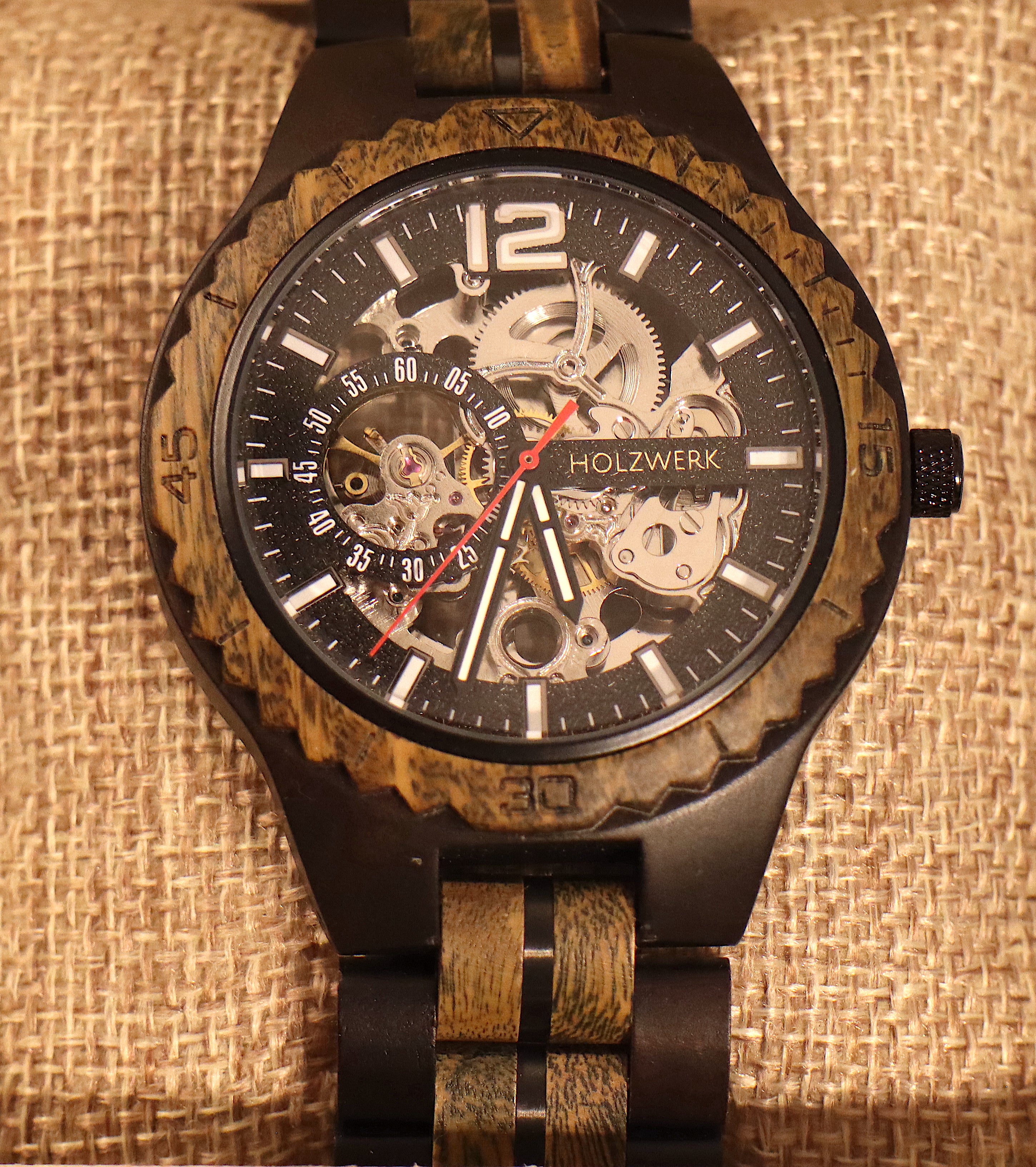 ساعة "إليسيوم فيردي للرجال"