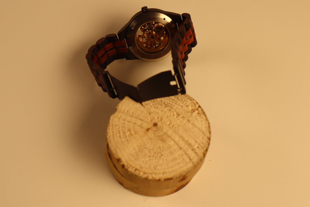 ساعة "إليسيوم روسو للرجال"