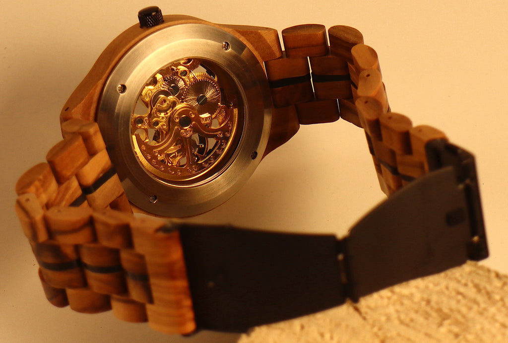 ساعة "إليسيوم أوليفا للرجال"